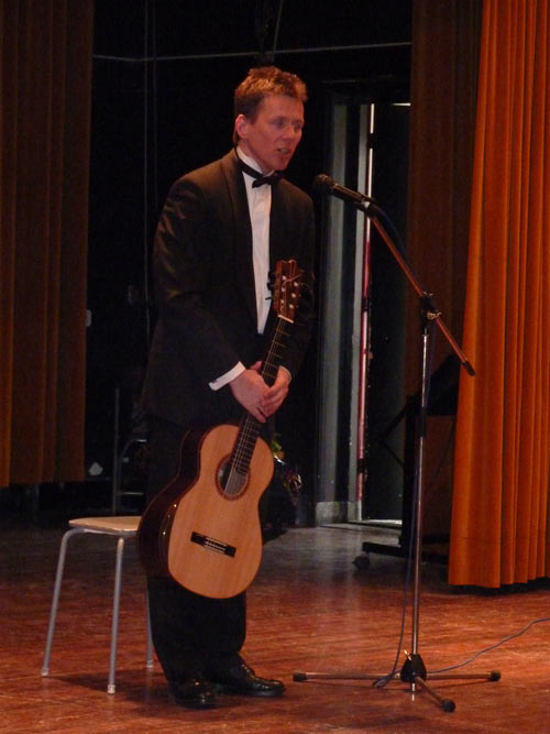 Robert Bekkers introduces his programme. Photo: H. Fransen