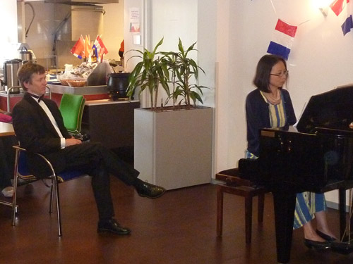 Robert Bekkers and Anne Ku in Zoetemeer, 19 June 2010