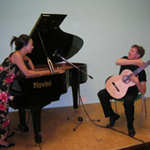 Anne Ku and Robert Bekkers playing Drizzle in Cortona, July 2007